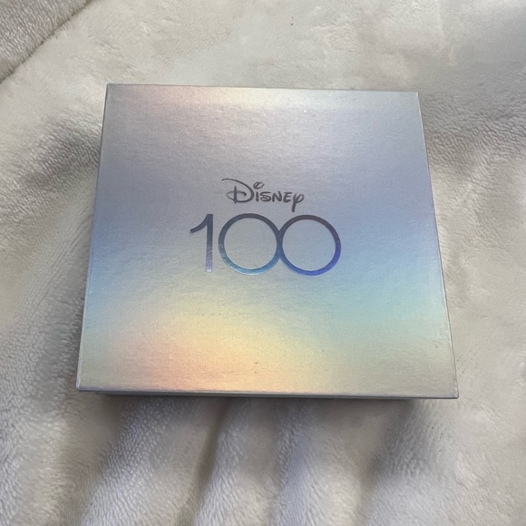 Disney 100 Minnie Mouse Necklace - Picture 5 of 5